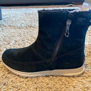 NWT Sorel Women's Sorel Explorer Zip Boot 10.5
